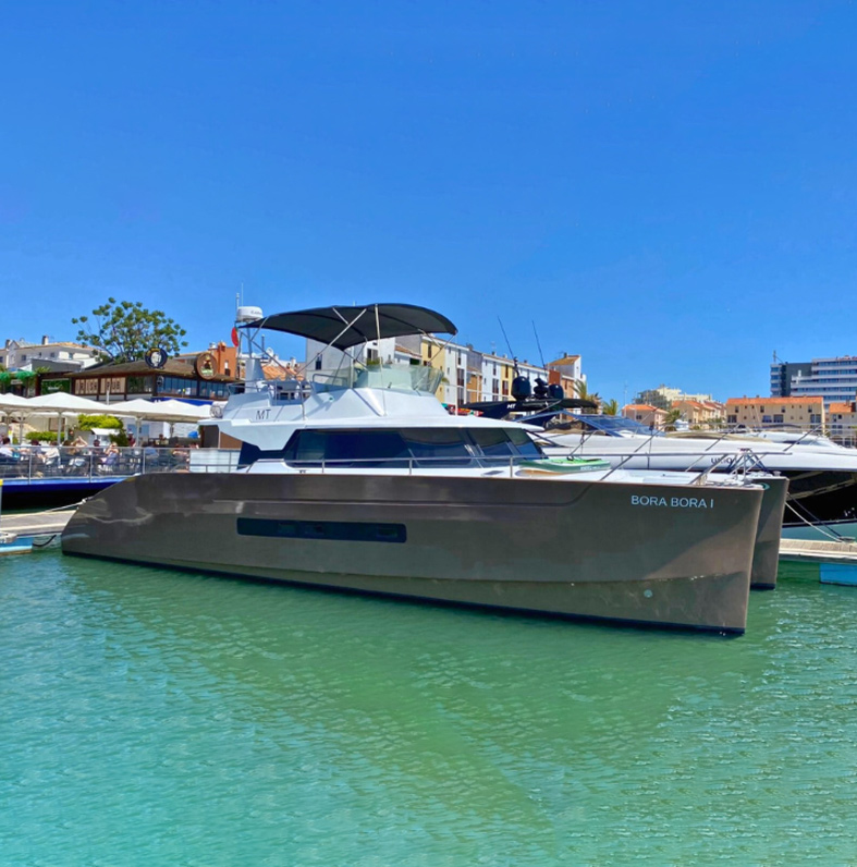 BORA_BORA_BOAT_C_F